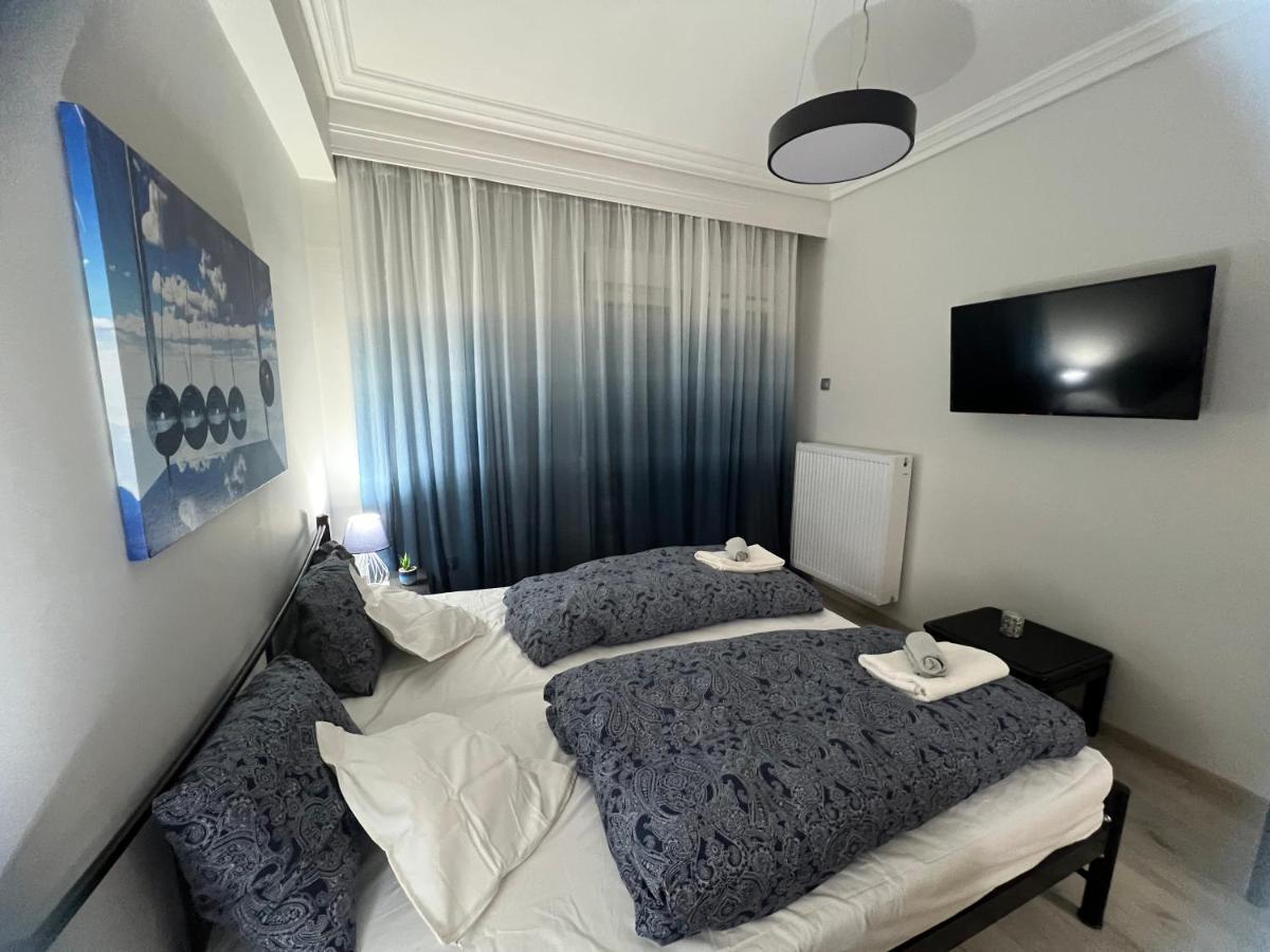 Serres City Center Modern Apartment Bagian luar foto