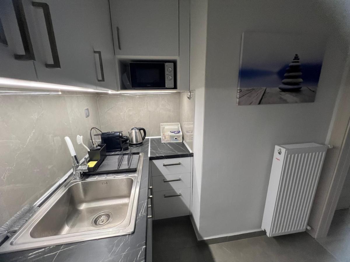 Serres City Center Modern Apartment Bagian luar foto